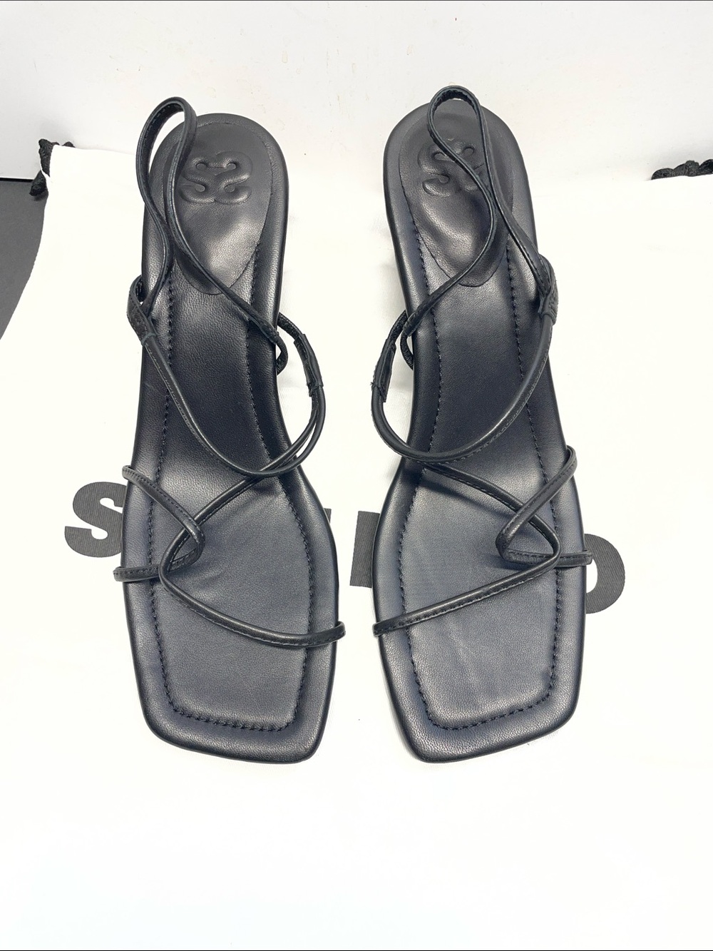 Faye STRAPPY SANDALS - Picture 4 of 5
